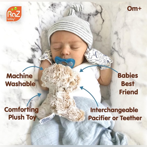 New Baby Shark - RaZbuddy RaZberry Teether/Pacifier Holder - Picture 2 of 7